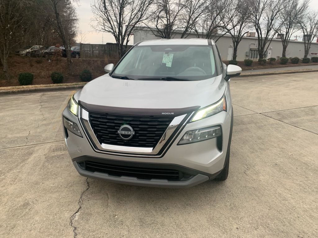 Used 2022 Nissan Rogue SV SUV