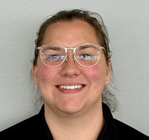 Staff member Nicole Watson from ID_f5e62e251e72