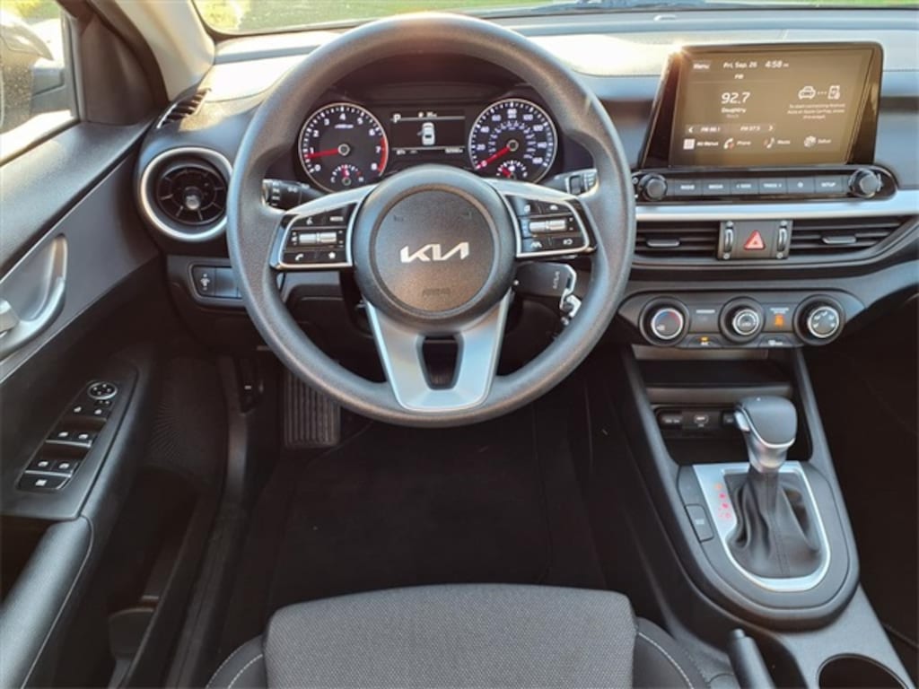 Used 2023 Kia Forte LXS Sedan