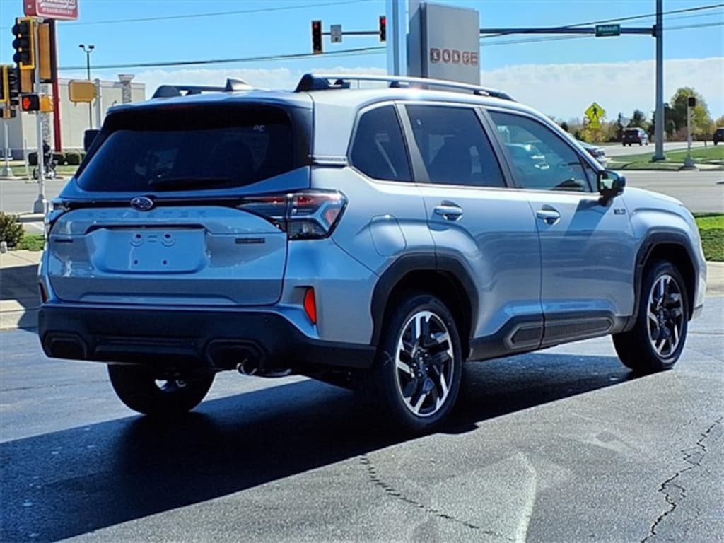 New 2025 Subaru Forester Hybrid Limited SUV