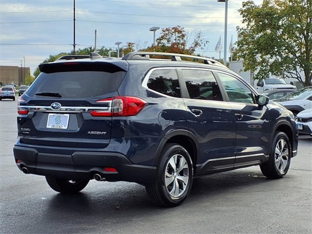 New 2025 Subaru Ascent Premium 7-Passenger SUV