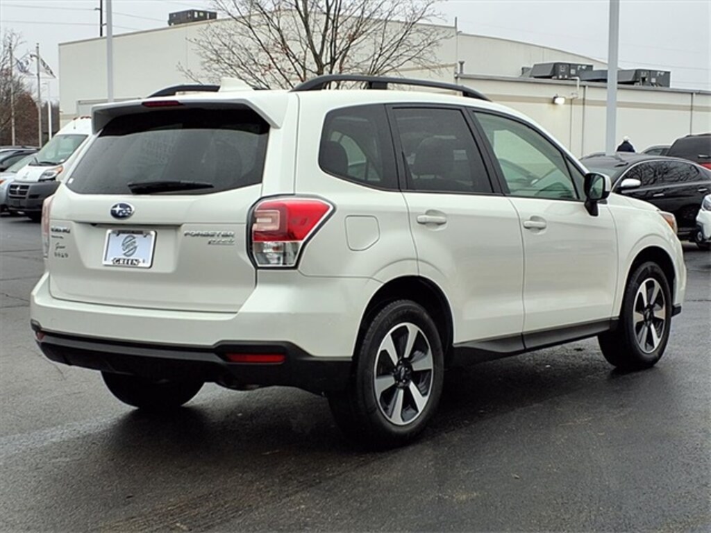 Used 2017 Subaru Forester 2.5i Premium SUV