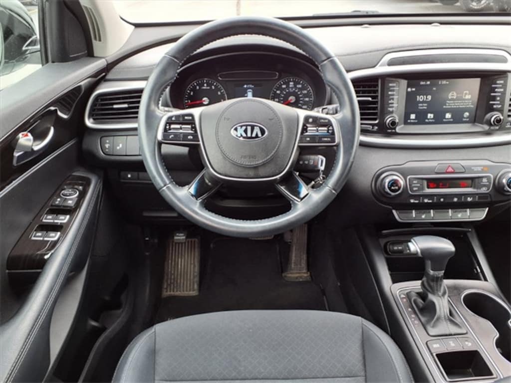 Used 2019 Kia Sorento S SUV