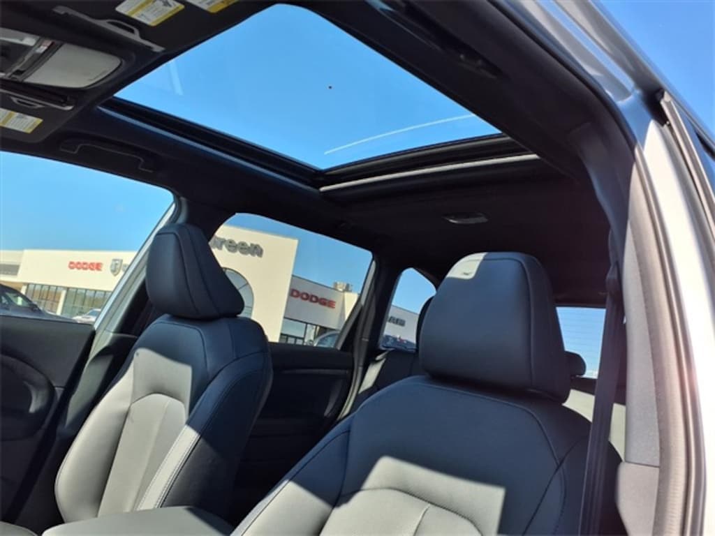 New 2025 Subaru Forester Hybrid Limited SUV