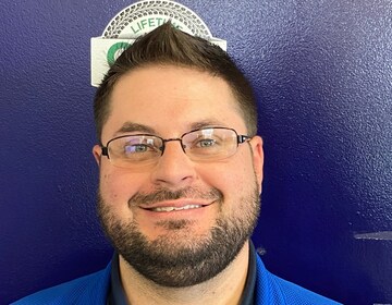 Staff member Austin Niggemeyer from ID_bd3df78d51a2