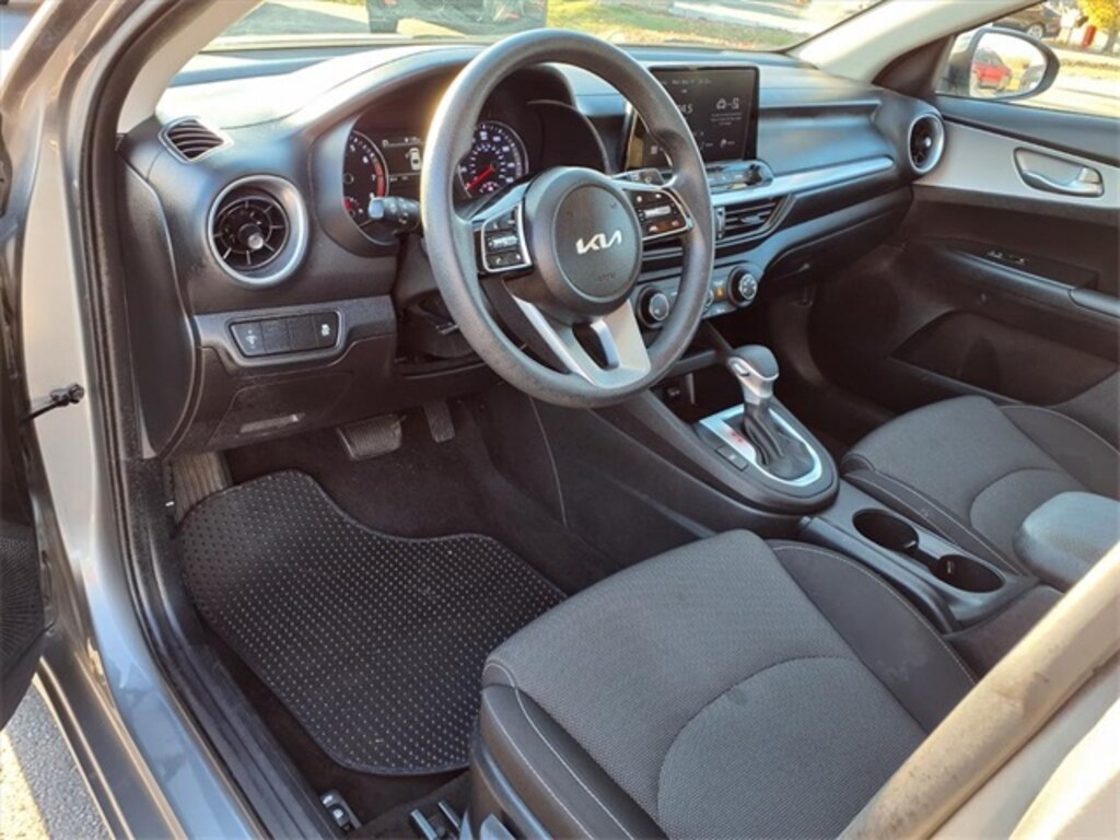 Used 2023 Kia Forte LXS Sedan