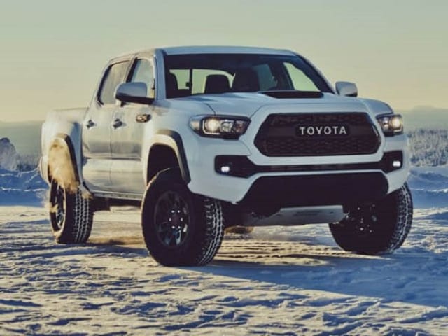 2019 Toyota Tacoma Green Toyota Lincoln, IL
