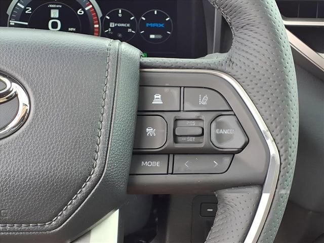 2026 Toyota Tundra Limited - Photo 18