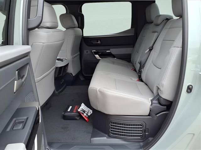 2026 Toyota Tundra Limited - Photo 18