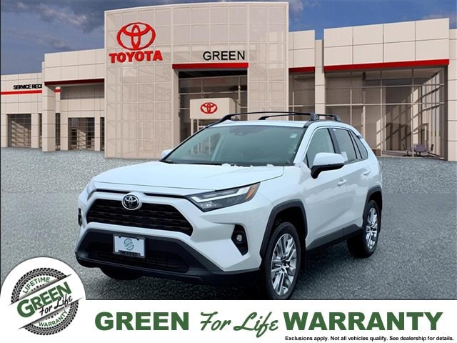 2025 Toyota RAV4 XLE Premium's photo