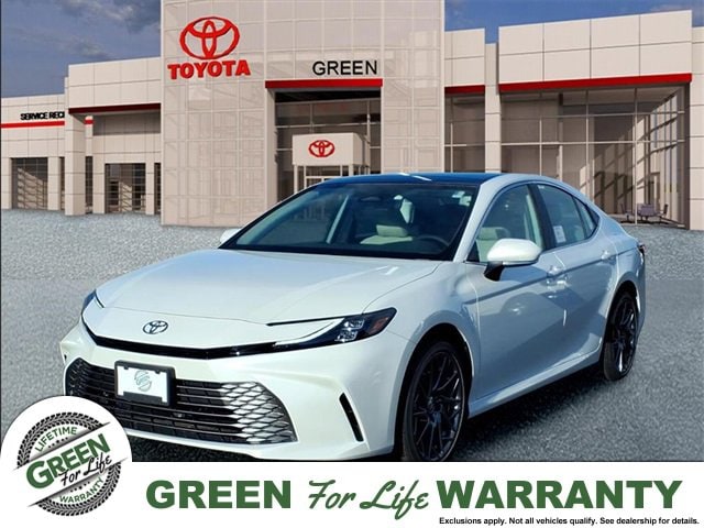 2026 Toyota Camry XLE's photo