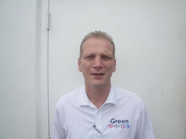 Staff member Earl Lyons from ID_2f9786837906