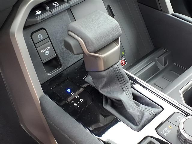 2026 Toyota Tundra Limited - Photo 15
