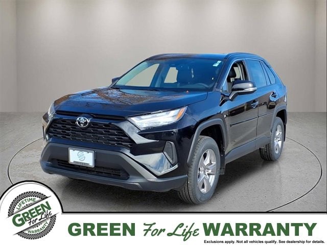2023 Toyota RAV4 XLE's photo