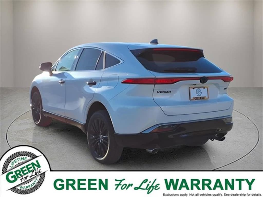 Used 2024 Toyota Venza XLE Nightshade AWD w/ Leather Sport Utility