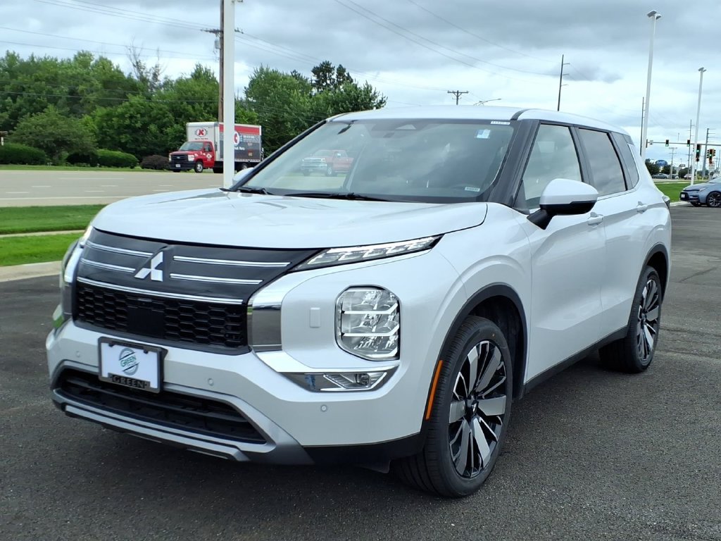 2025 Mitsubishi Outlander