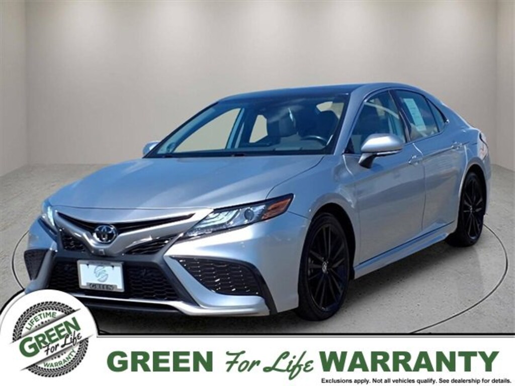 Used 2023 Toyota Camry XSE FWD w/ Leather, Sunroof & Nav Sedan