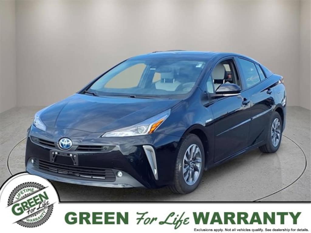 Used 2022 Toyota Prius Limited FWD w/ Leather, Sunroof & Nav Hatchback