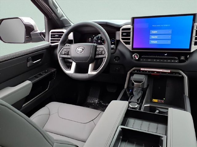2026 Toyota Tundra Limited - Photo 7