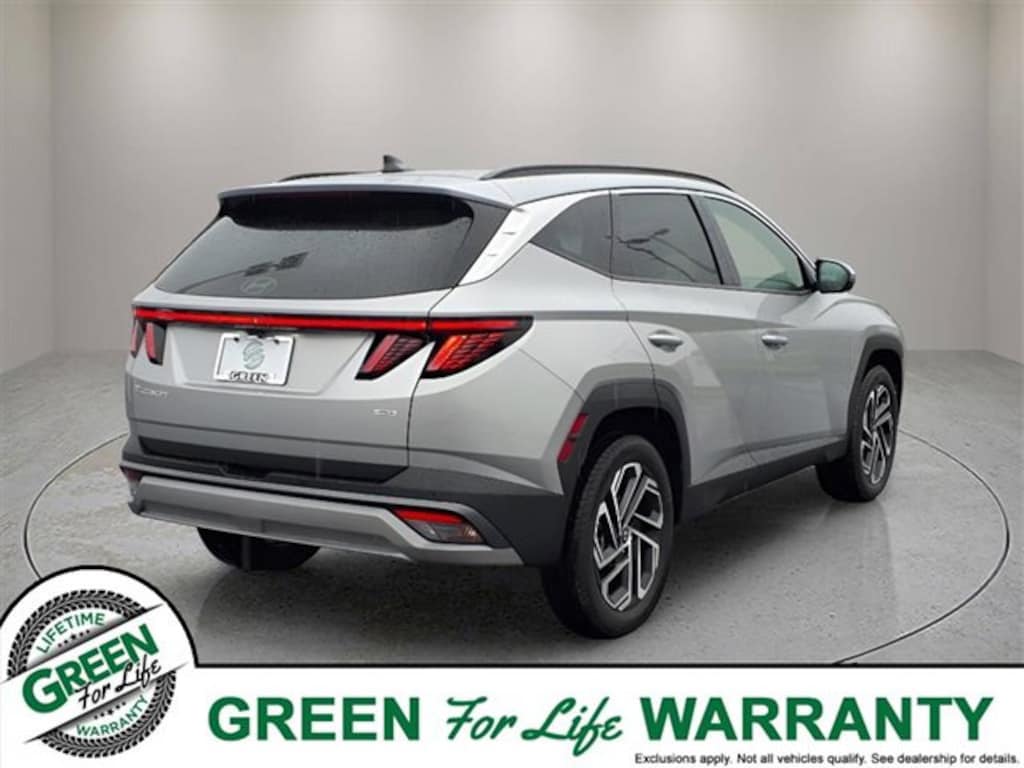 Used 2025 Hyundai Tucson Limited AWD w/ Leather, Sunroof & Nav Sport Utility