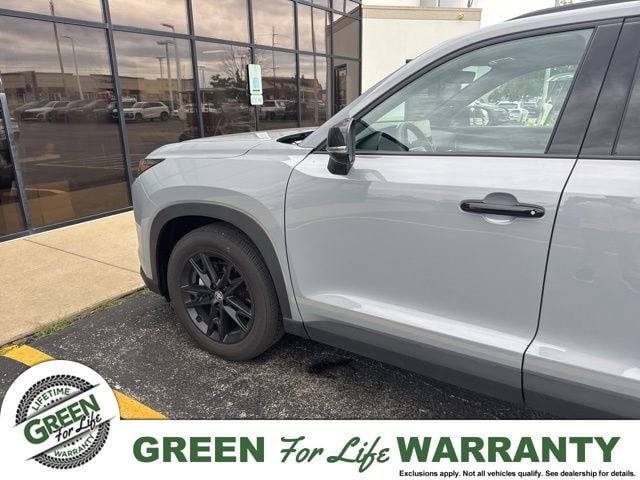 2026 Toyota Grand Highlander Hybrid Nightshade AWD's photo