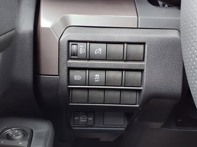 2025 Toyota Tacoma TRD Sport - Photo 18