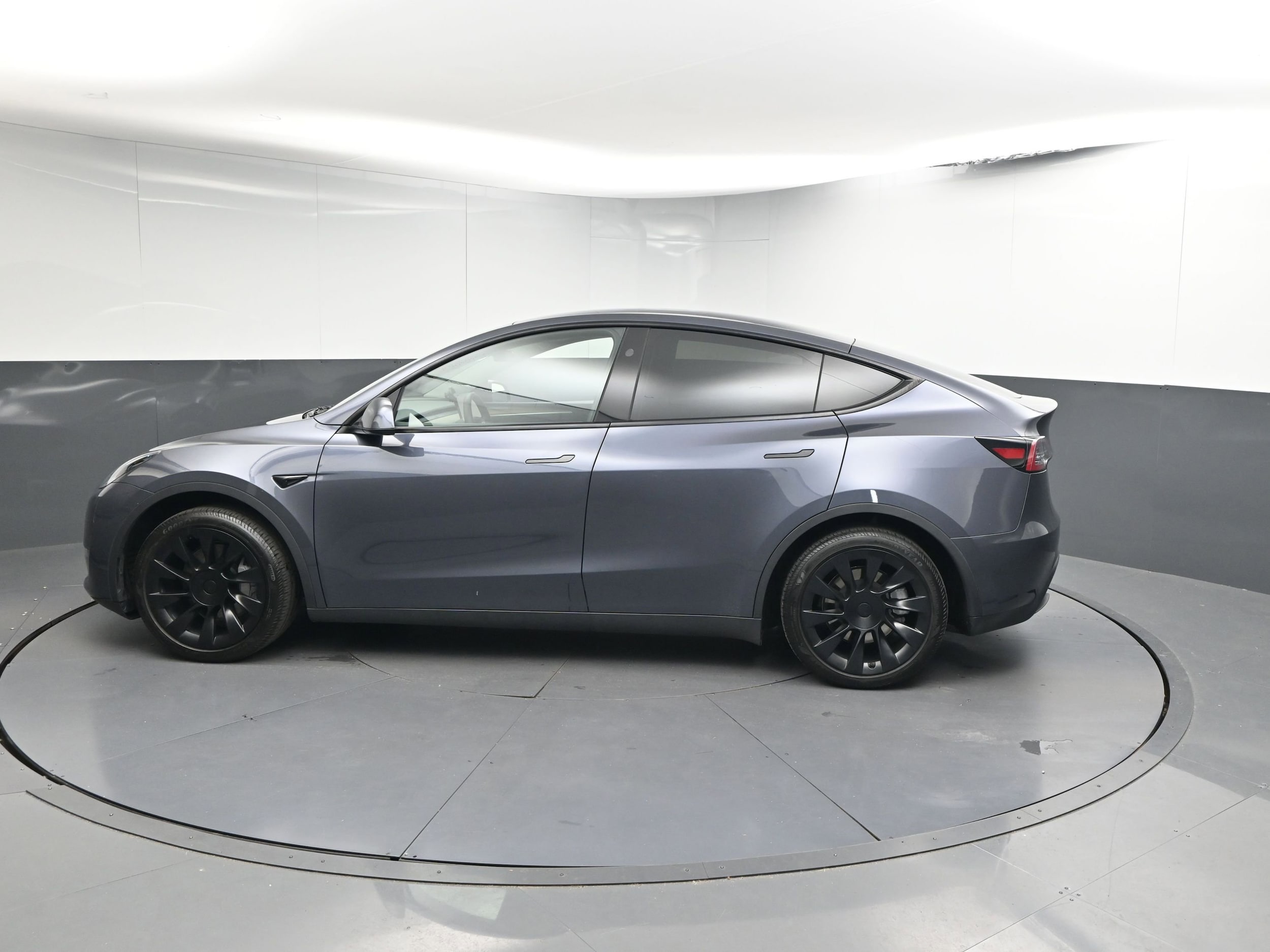 Used 2023 Tesla Model Y Base with VIN 7SAYGDED1PF964722 for sale in Northfield, Minnesota