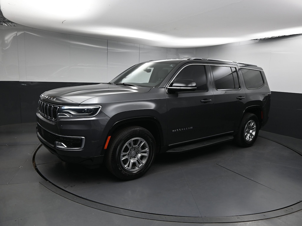 Used 2024 Jeep Wagoneer Base SUV