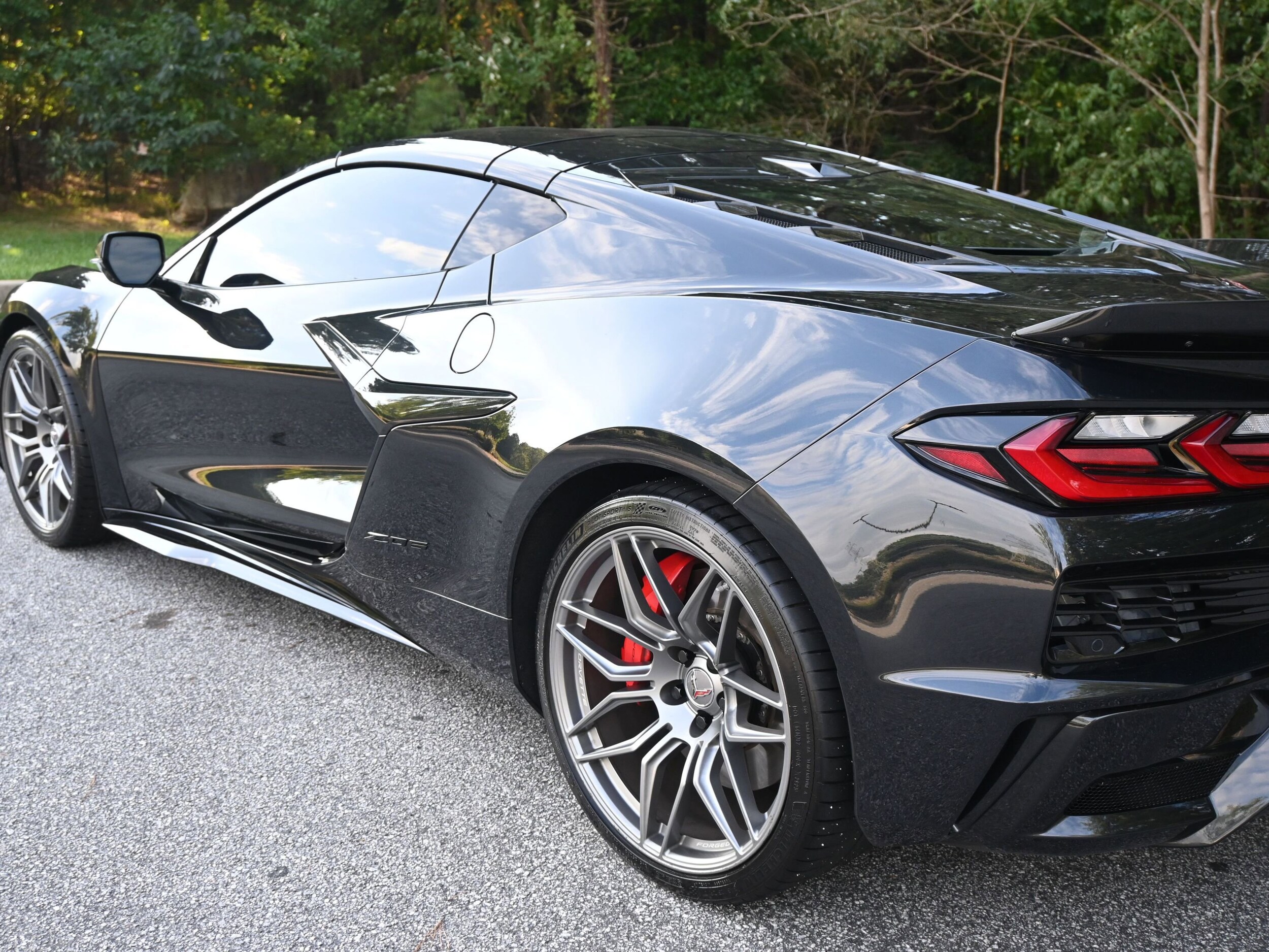 2024 Chevrolet Corvette Stingray Z06 3LZ Coupe photo 4