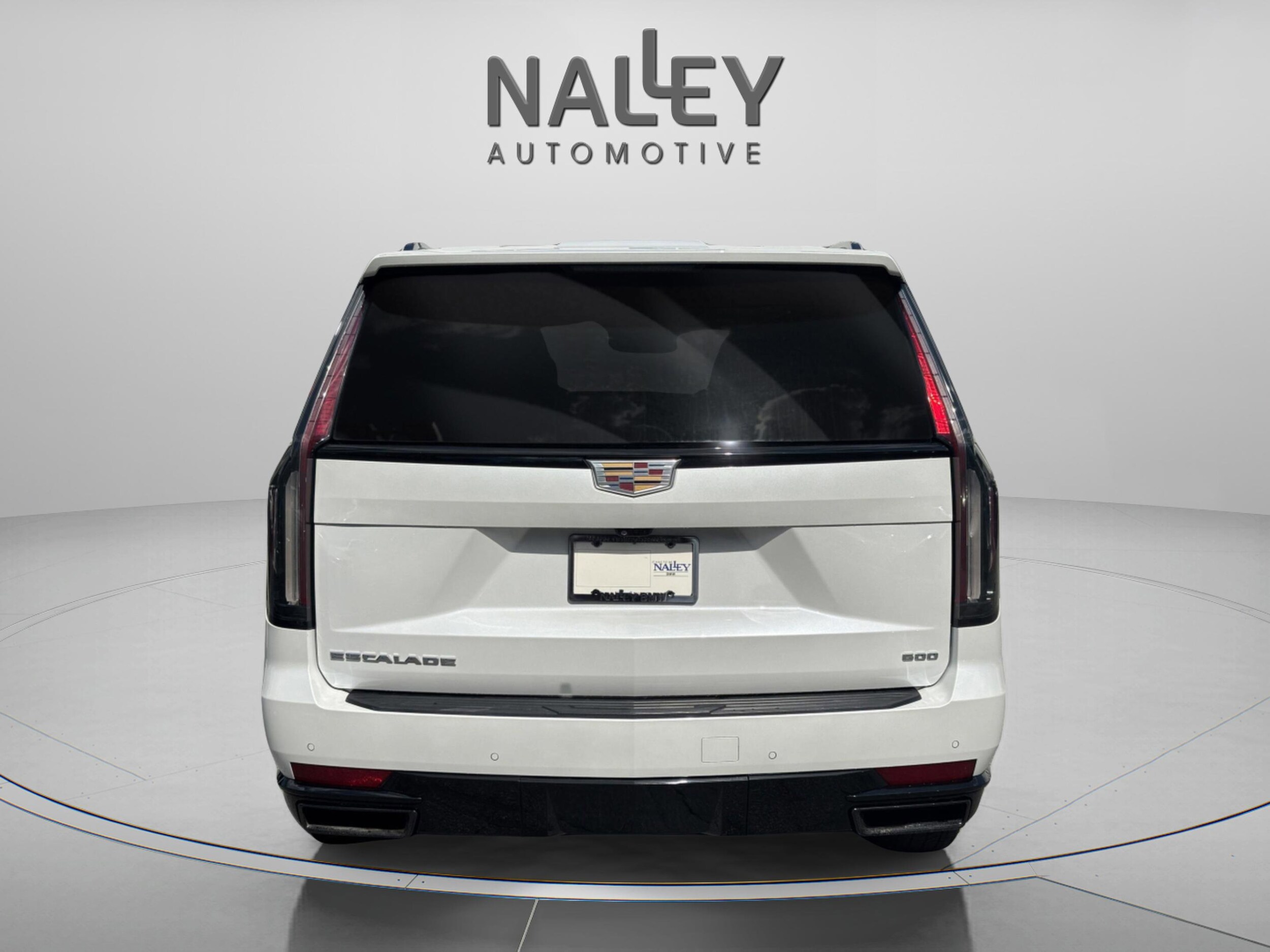 2021 Cadillac Escalade Sport Platinum photo 2