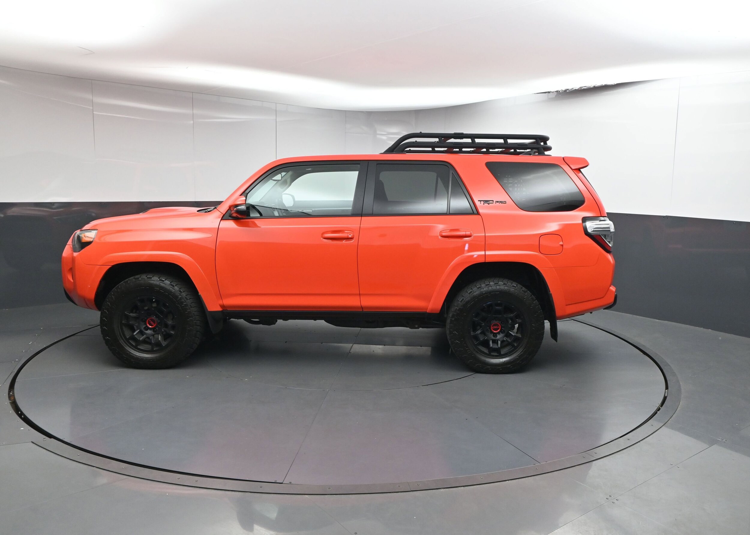 2023 Toyota 4Runner TRD Pro photo 2