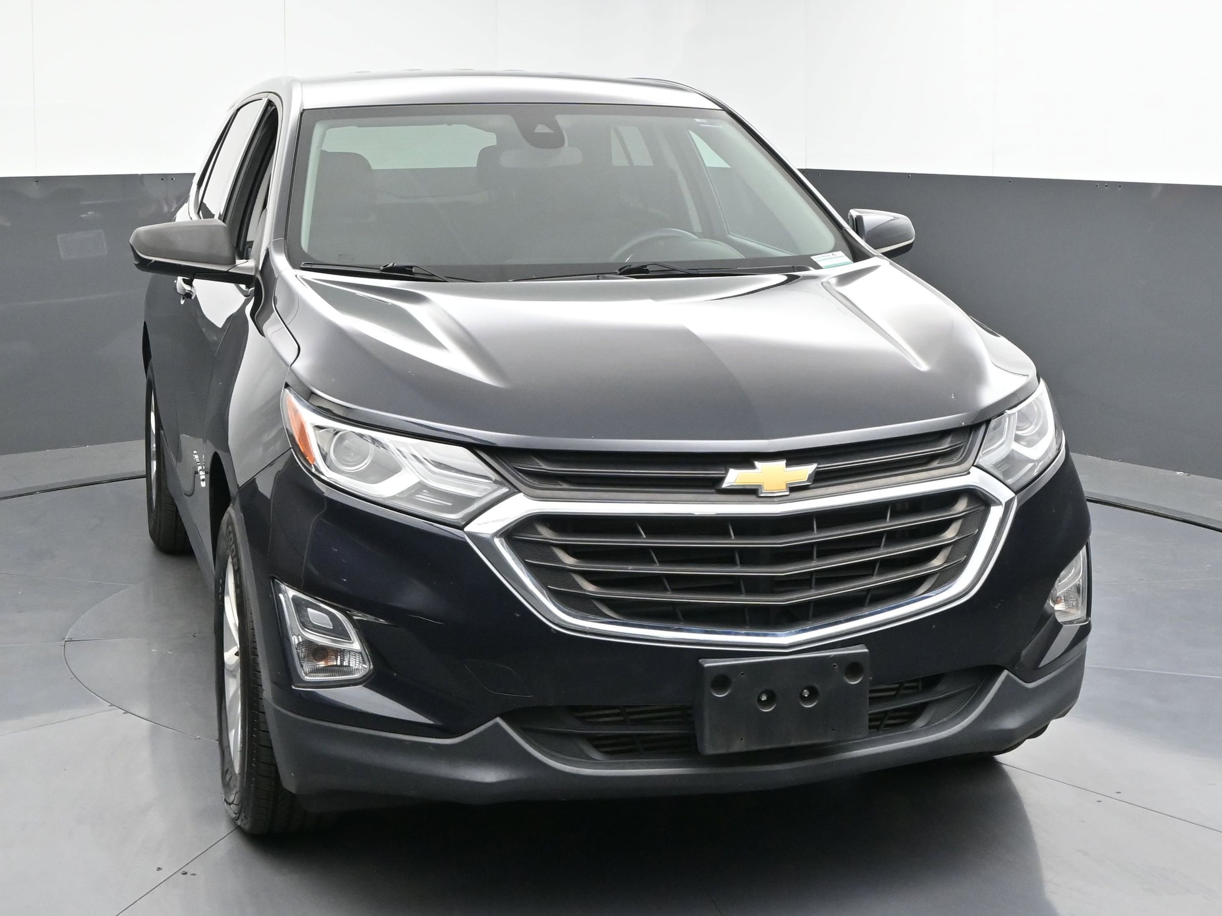 Used 2020 Chevrolet Equinox LT with VIN 2GNAXUEV1L6183133 for sale in Greenville, SC