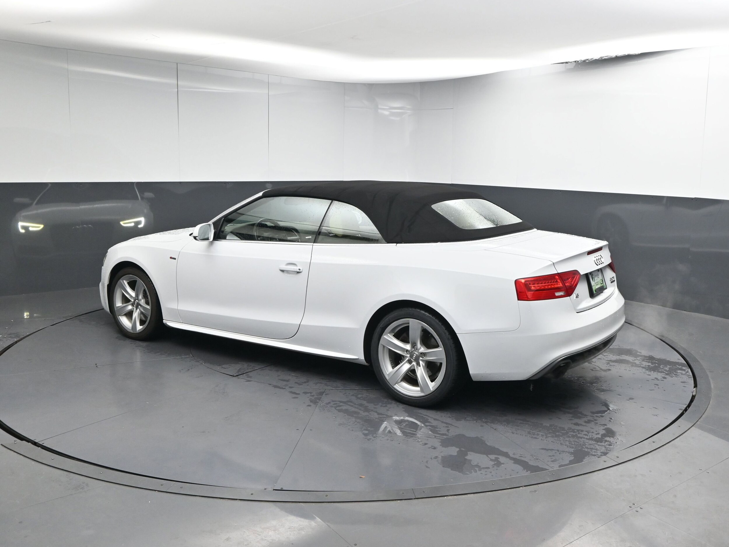 2016 Audi A5 2.0T Premium Cabriolet photo 3
