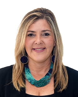 Staff member Ana Teixeira from ID_3b4ed3804877