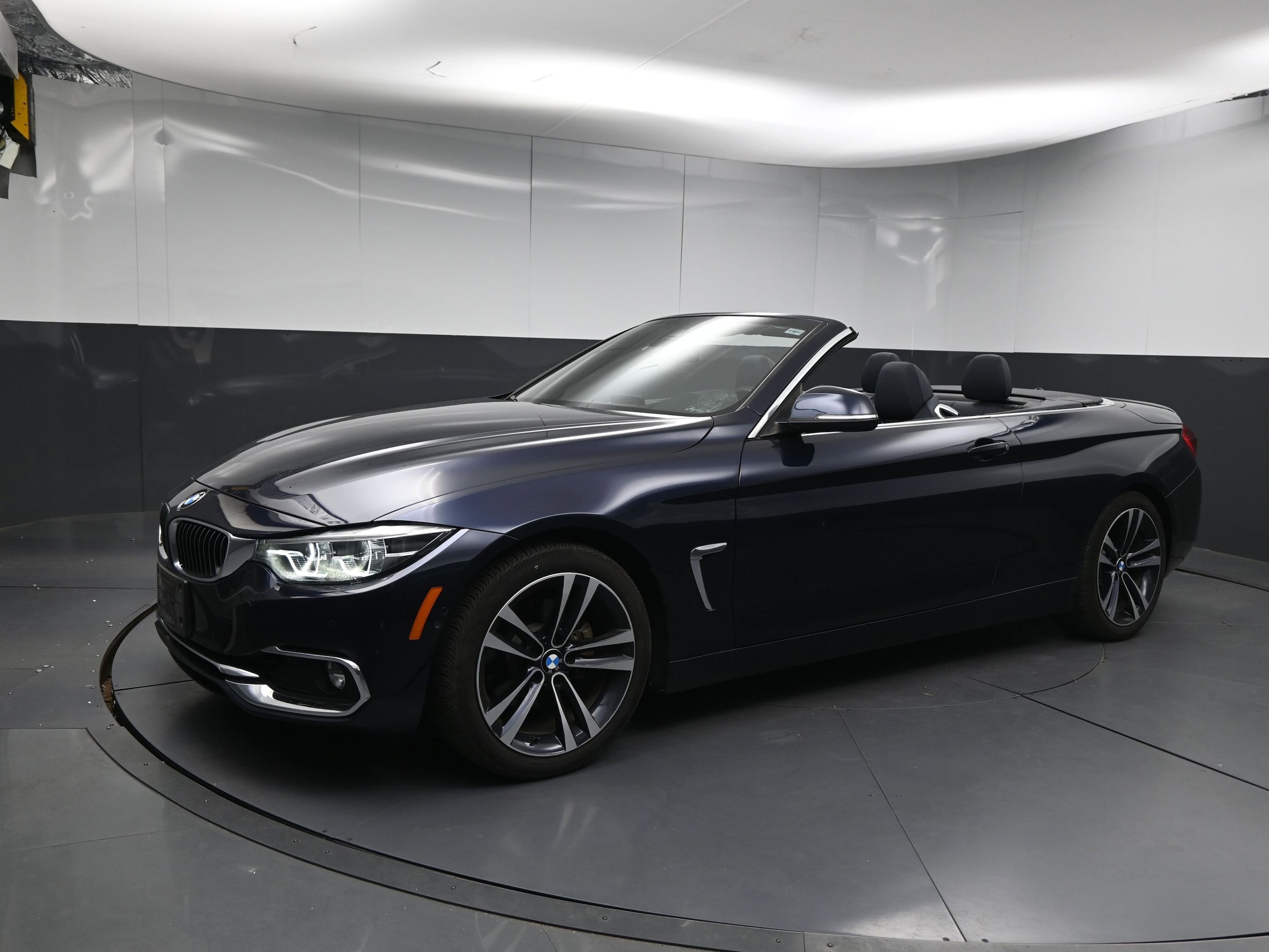 2018 BMW 4 Series 430i's photo
