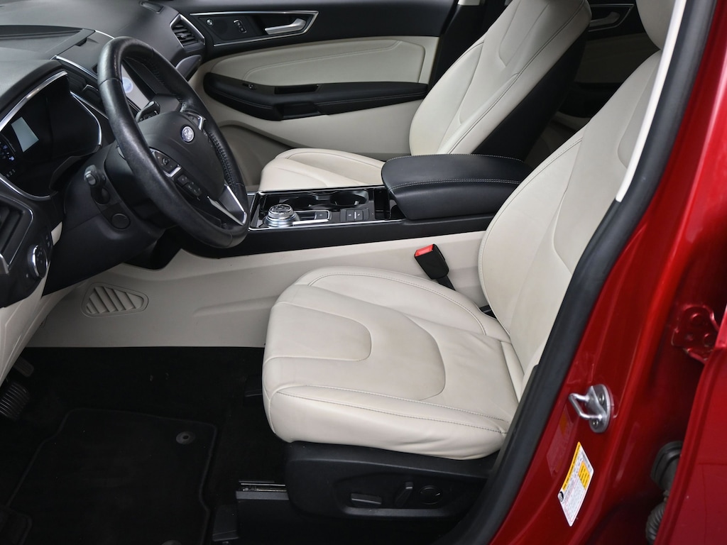 Used 2020 Ford Edge Titanium SUV