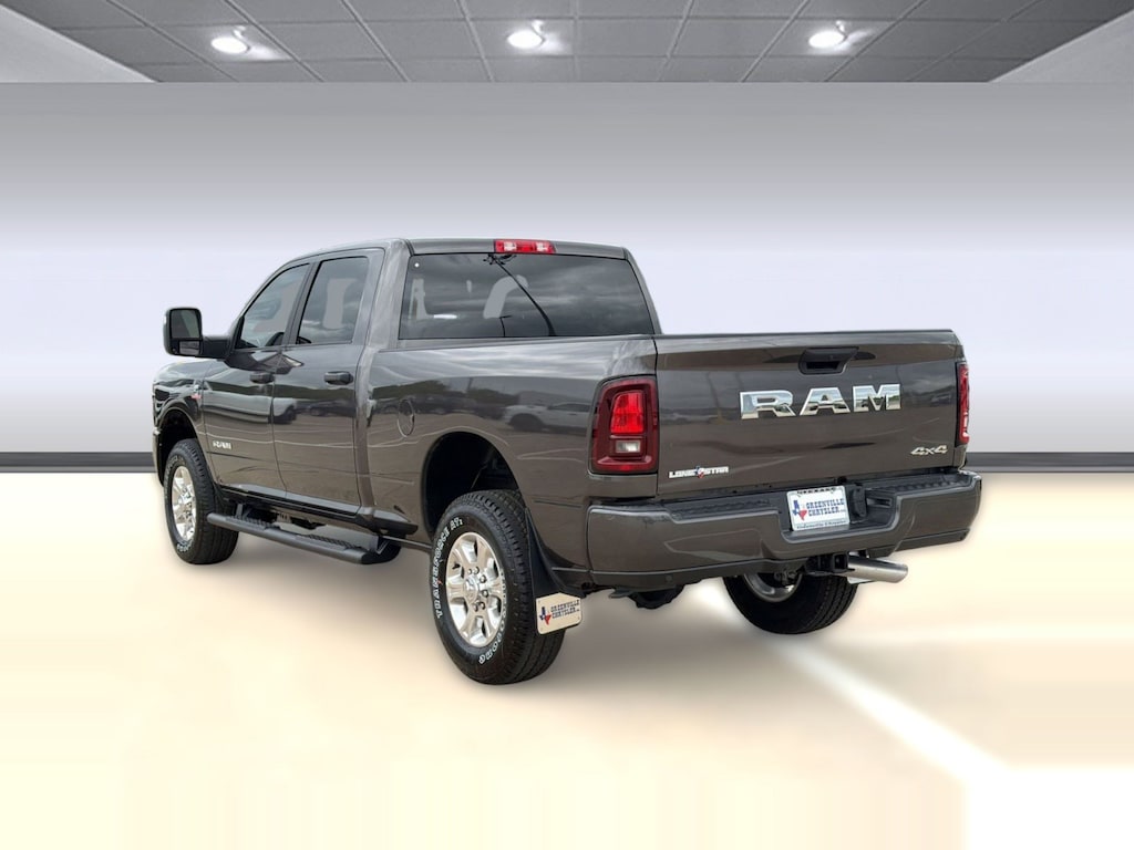 New 2026 Ram 2500 LONE STAR CREW CAB 4X4 6'4 BOX Pickup