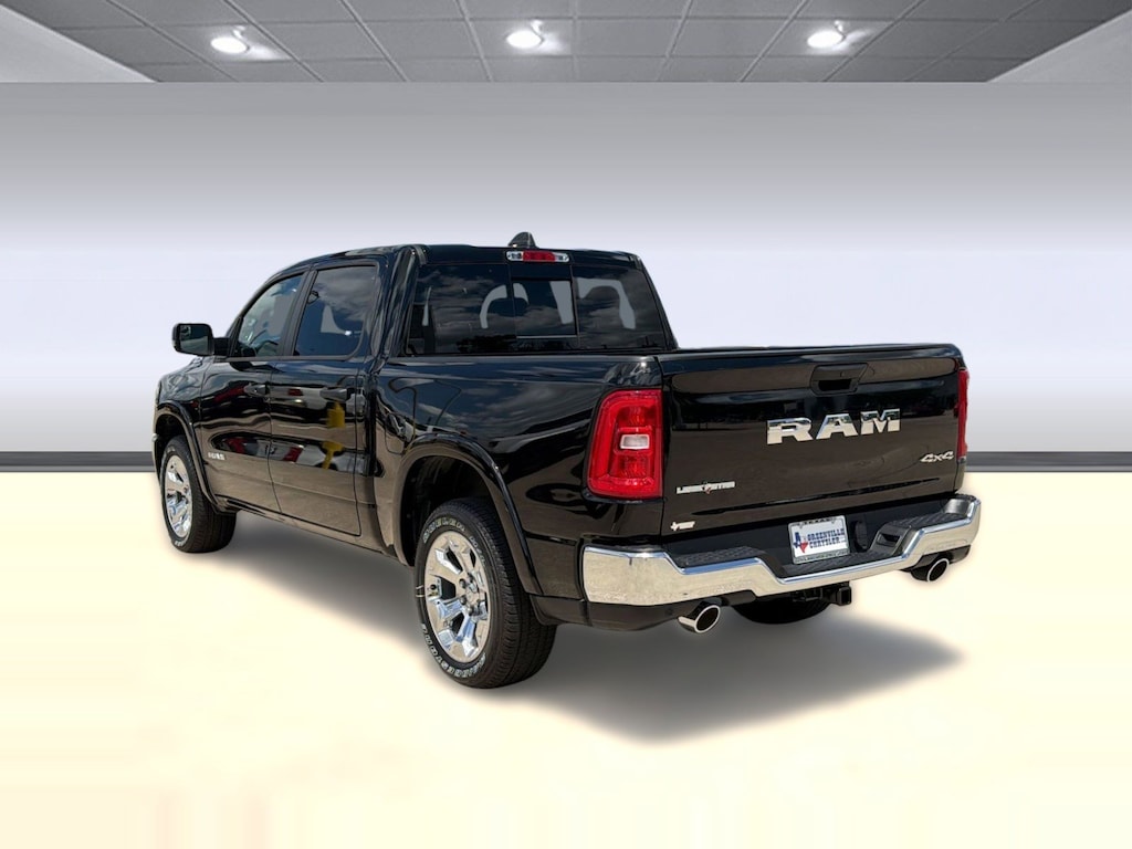 New 2026 Ram 1500 LONE STAR CREW CAB 4X4 5'7 BOX Pickup