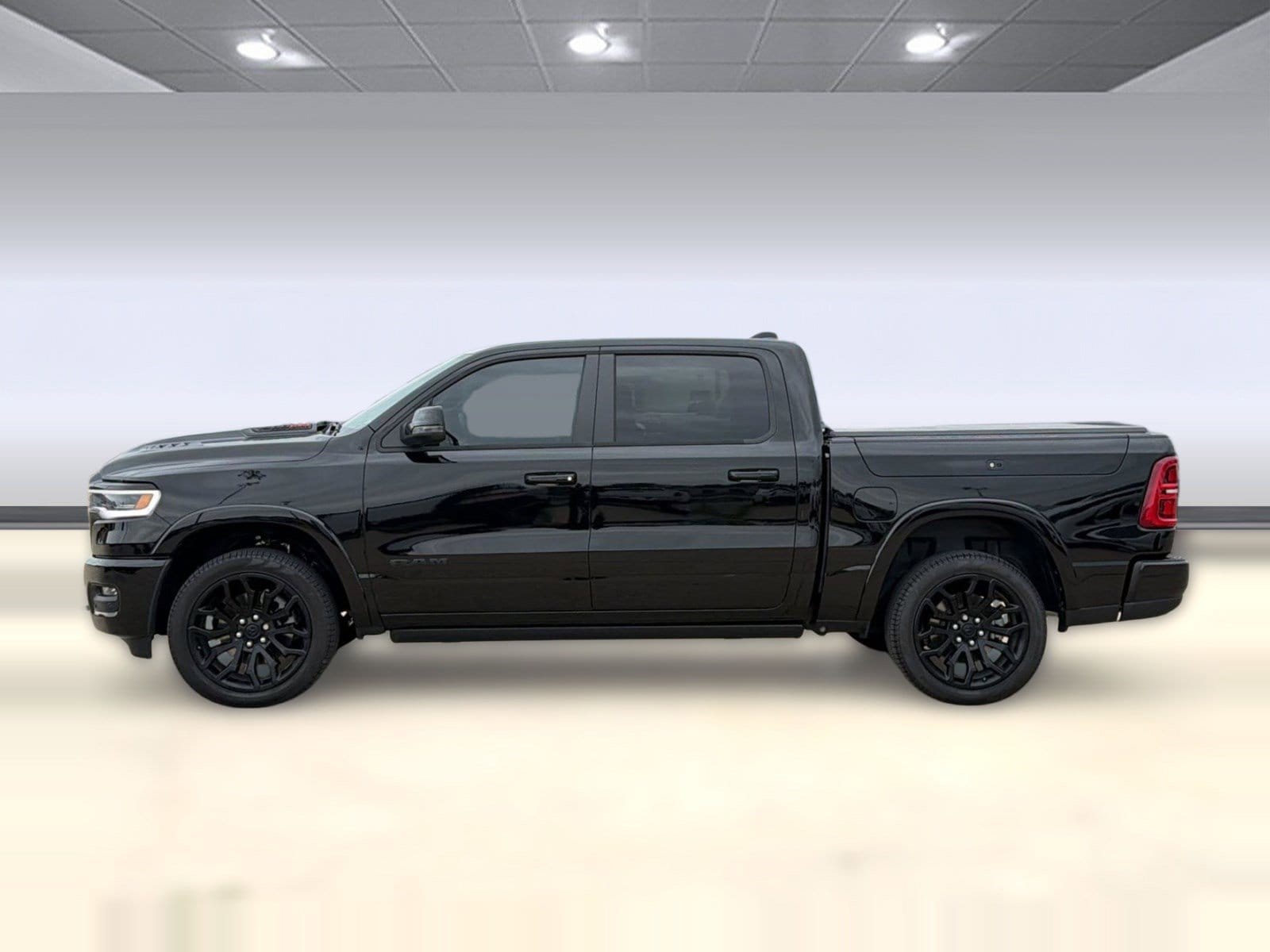 2026 RAM 1500 Limited - Photo 2