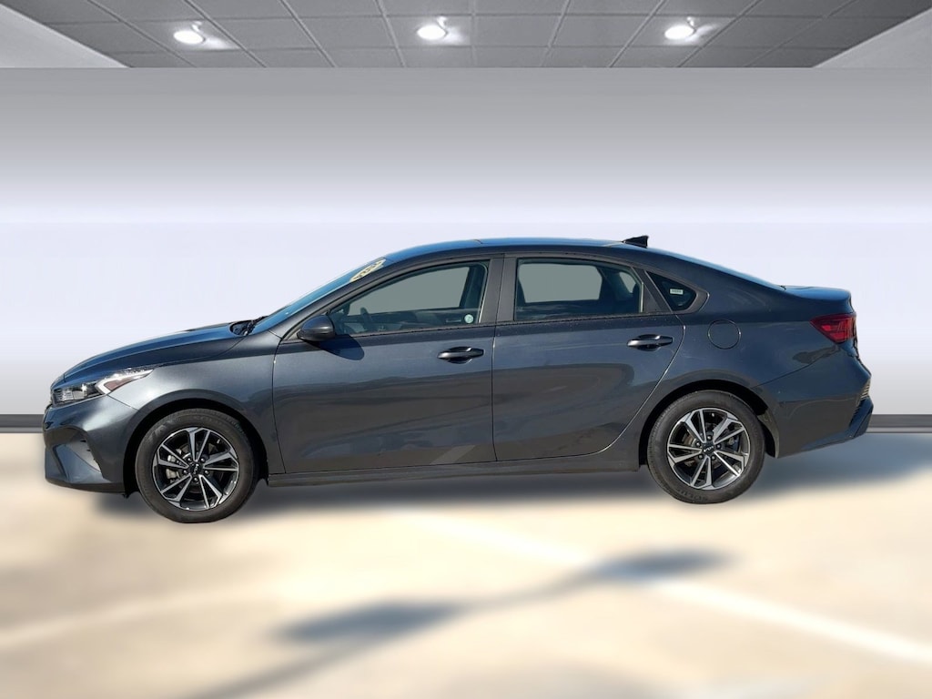 Used 2024 Kia Forte LXS Sedan