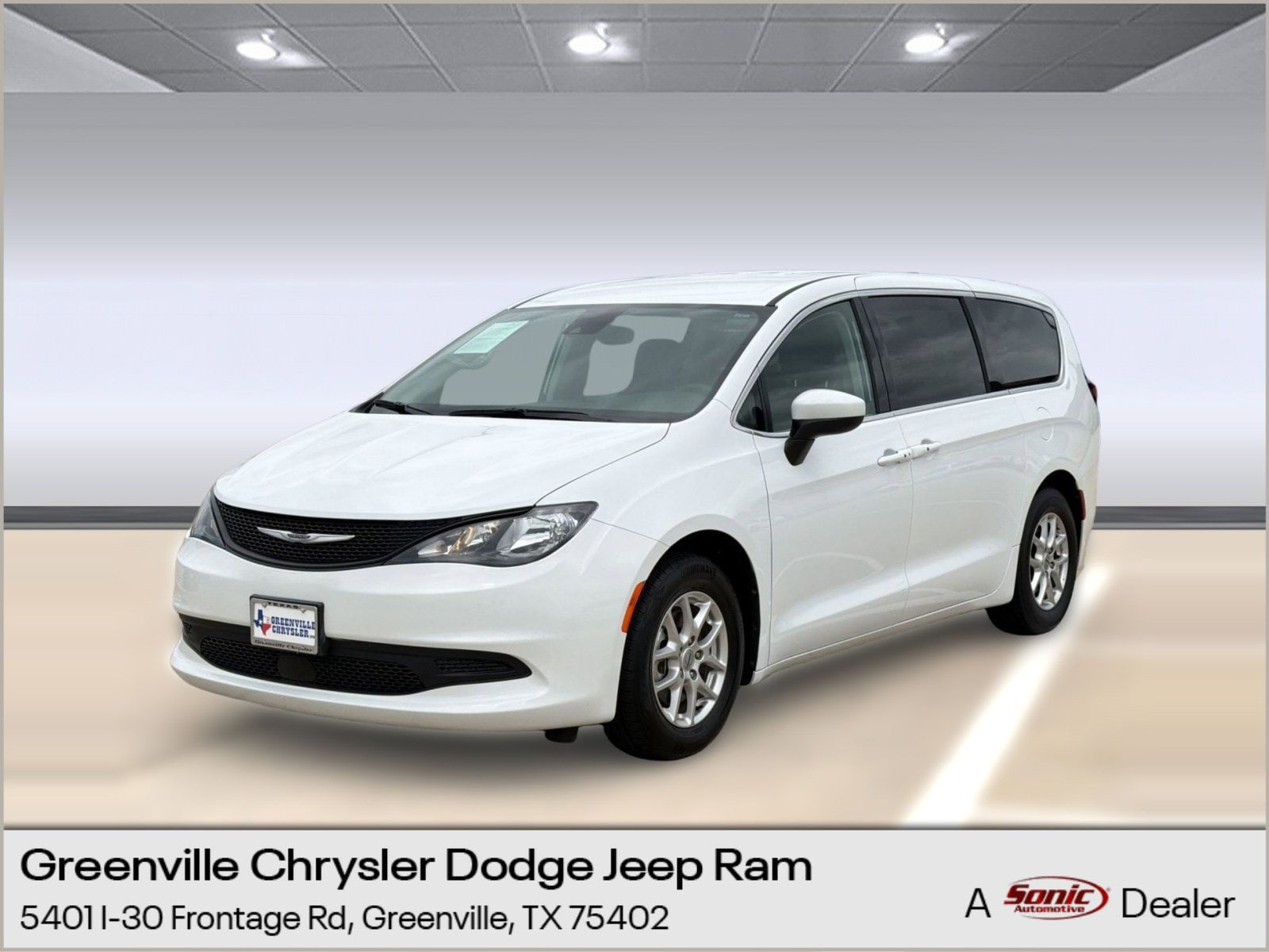 2023 Chrysler Voyager LX's photo