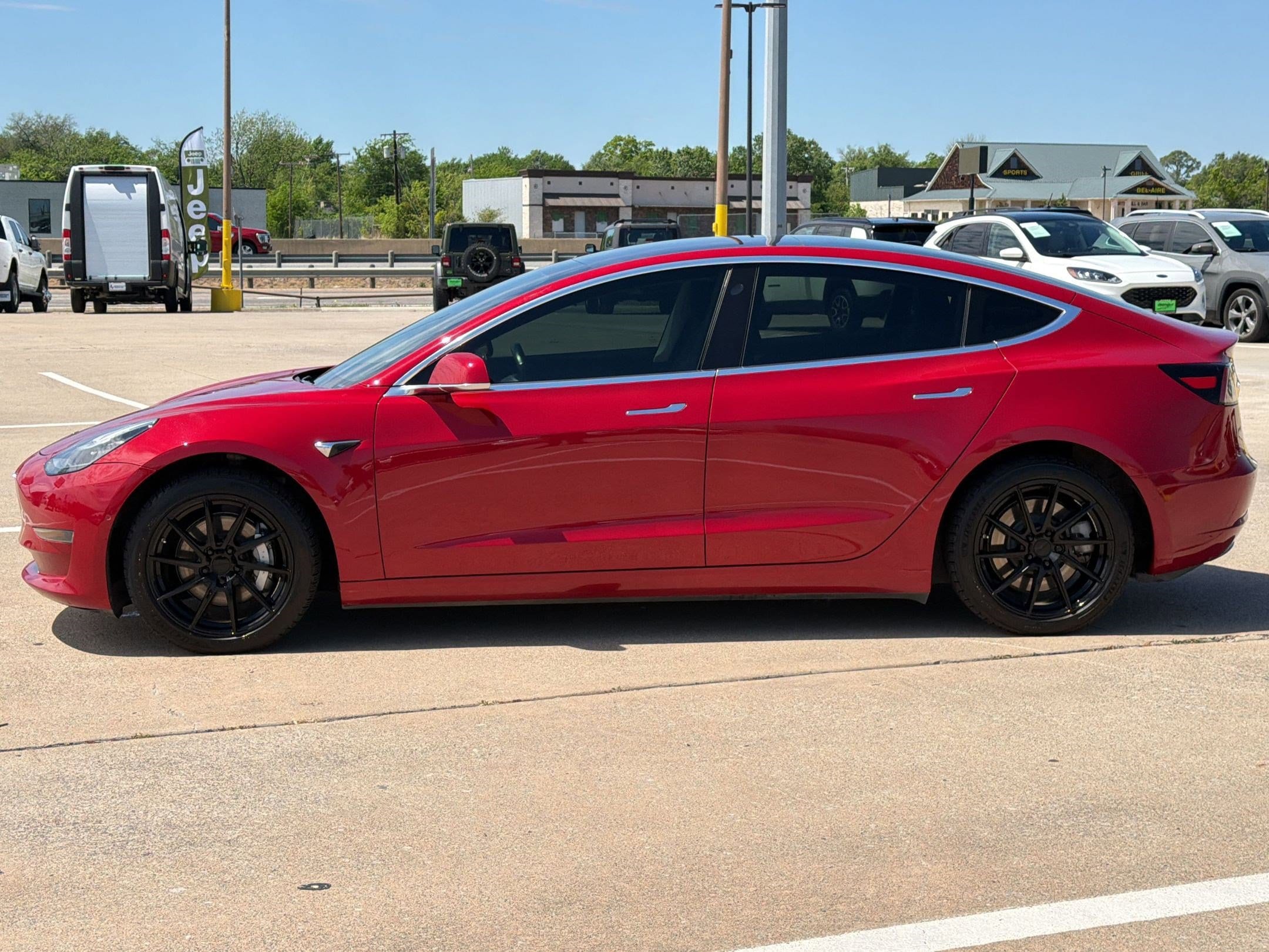Used 2018 Tesla Model 3 Long Range Dual Motor with VIN 5YJ3E1EB4JF091596 for sale in Greenville, TX