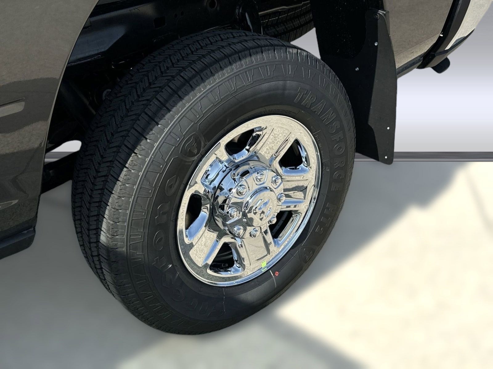 2025 RAM 2500 Tradesman - Photo 10