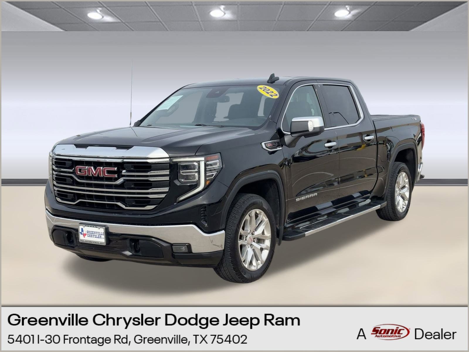 2022 GMC Sierra 1500 SLT's photo