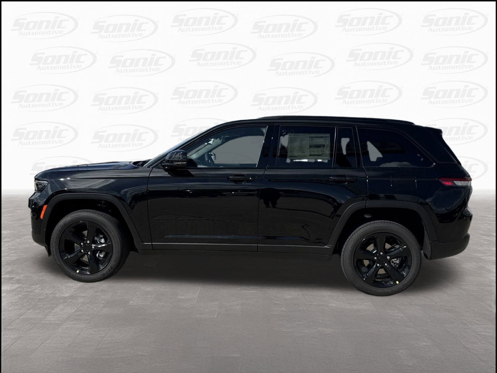 2025 Jeep Grand Cherokee Sport Utility 