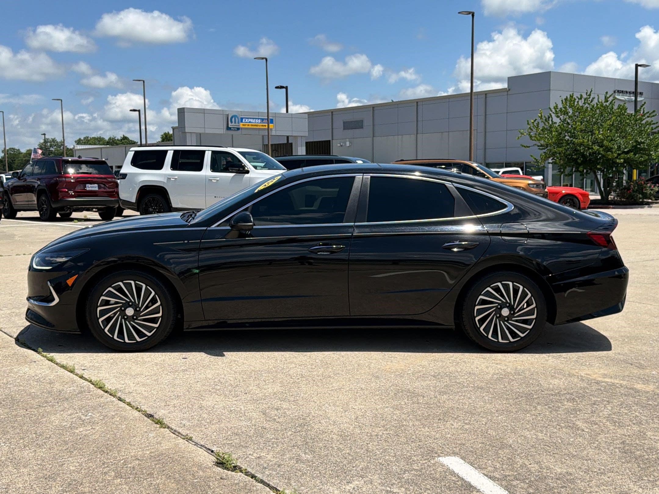 Sonata Hybrid Limited Sedan