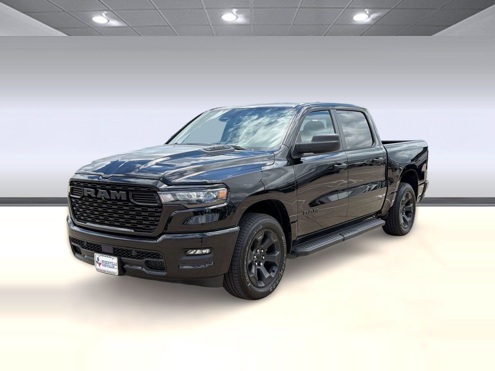 2026 RAM 1500 Express 4x4 Crew Cab 5'7's photo