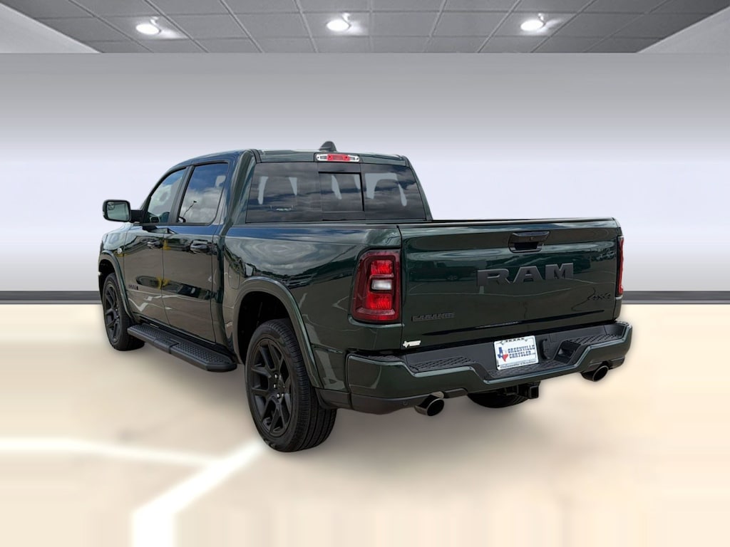 New 2026 Ram 1500 LARAMIE CREW CAB 4X4 5'7 BOX Pickup