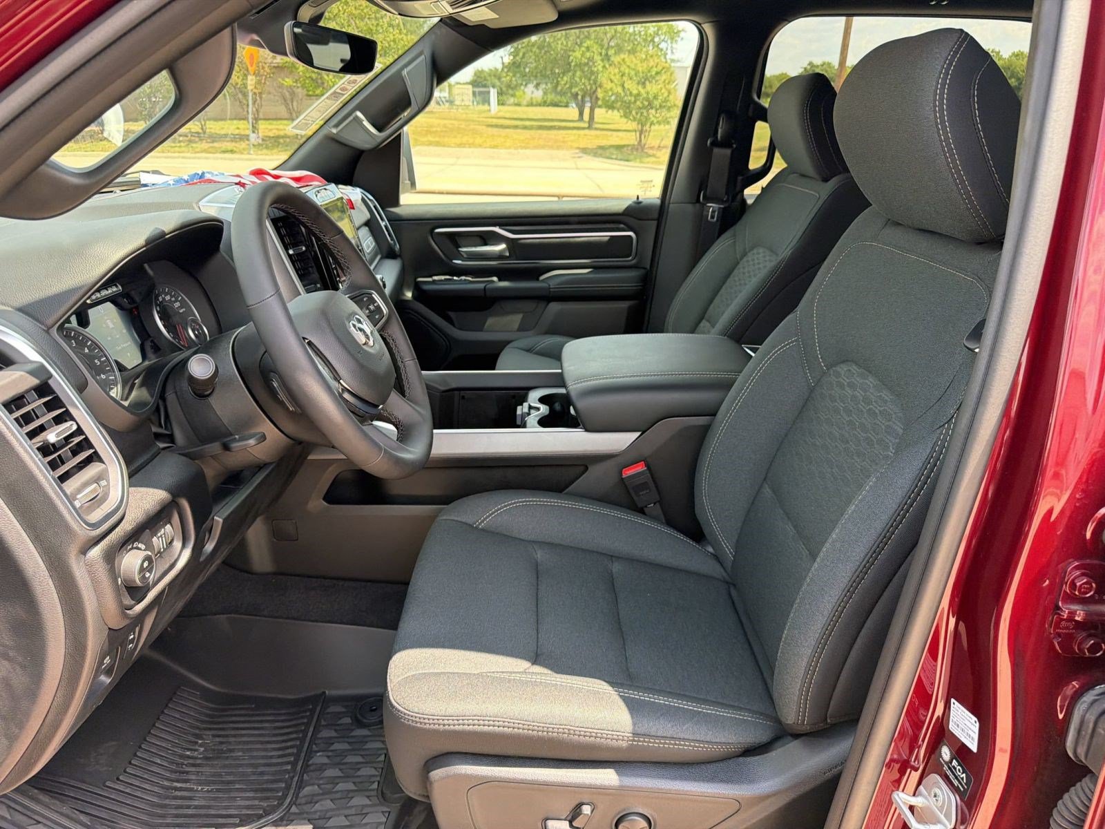 2026 RAM 1500 Big Horn/Lone Star - Photo 5