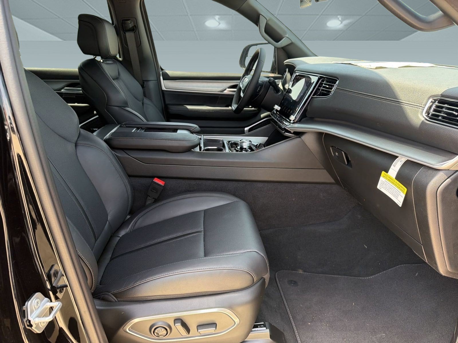 2026 Jeep Grand Wagoneer Limited Altitude - Photo 24